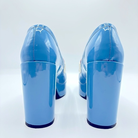 Platform Heels Powder Blue and Pink Pump Gold Chain
Size 7 1/2 - Picture 7 of 10